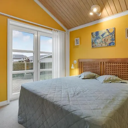 4 Bedroom Awesome In Holiday home Egernsund